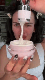 3-in-1 Electric Red Therapy Firming Eye Cream